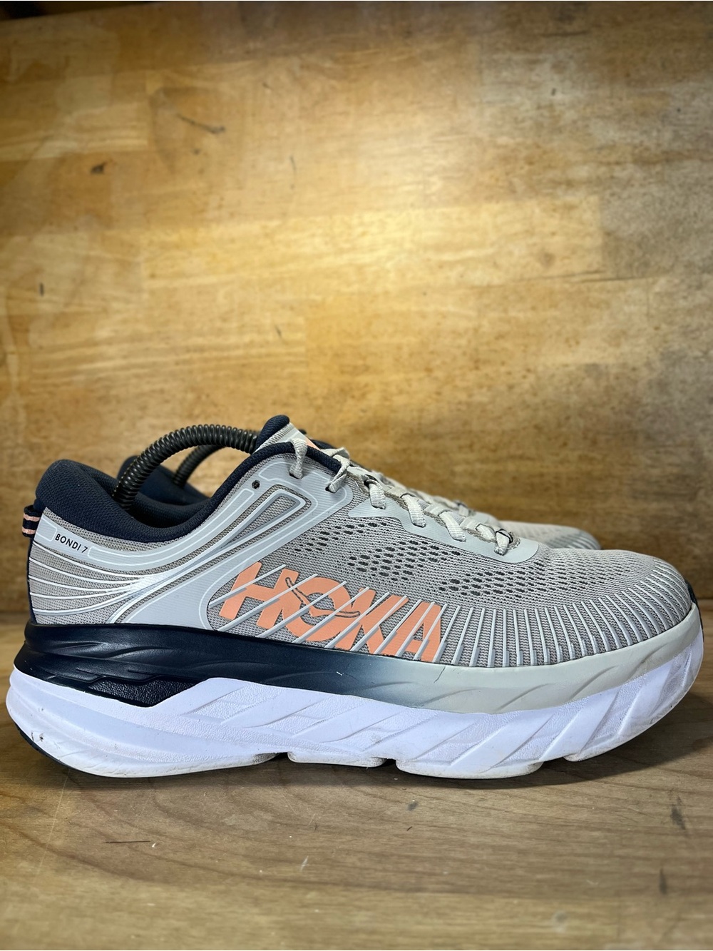 Hoka One One Bondi 7 CUSHIONED Womens Size 10 Running Shoes Sneakers Gray Blue